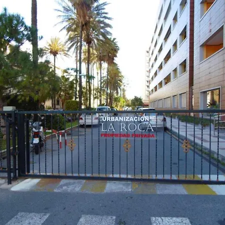 La Roca Chica Apartment *